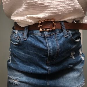 Jean skirt and or brown belt